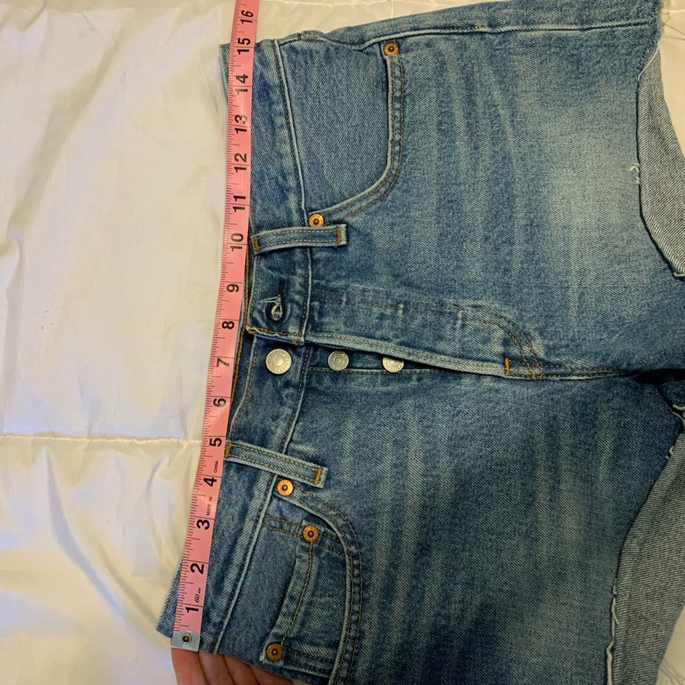 LEVI 501s - Picture 6 of 6